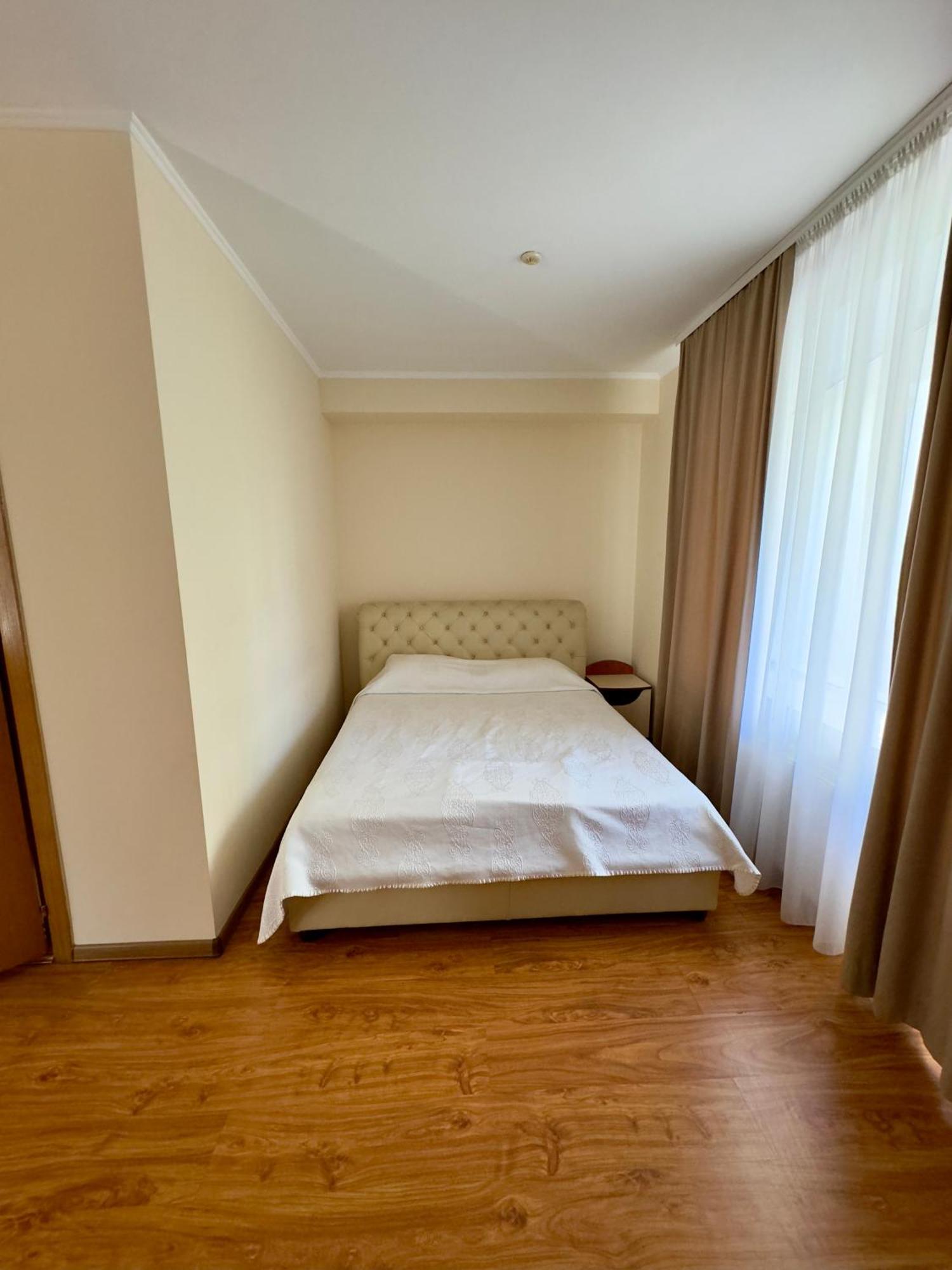 Villa Arus Kisinyov Kültér fotó